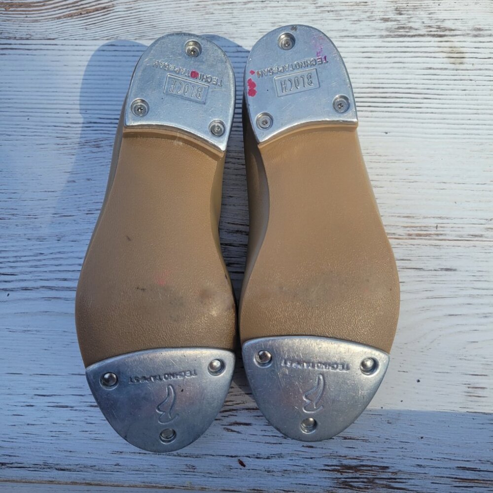 BLOCH - Little Girls Size 8 - Beige Tap Shoes - Picture 2 of 5